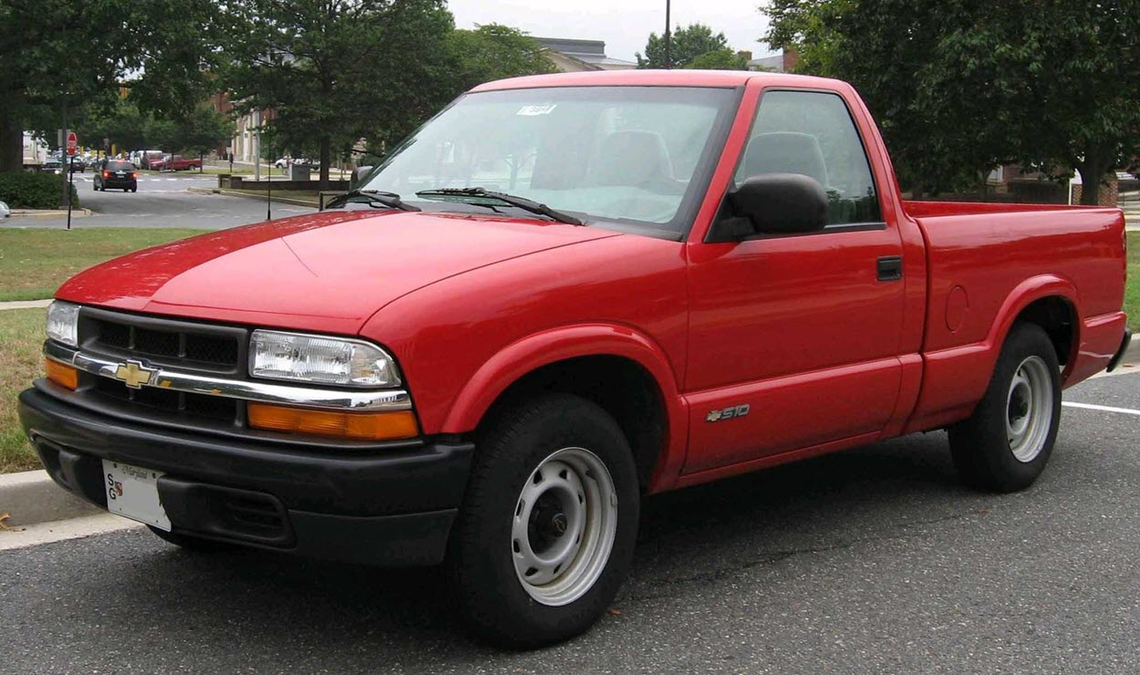 The first-generation Chevrolet S10